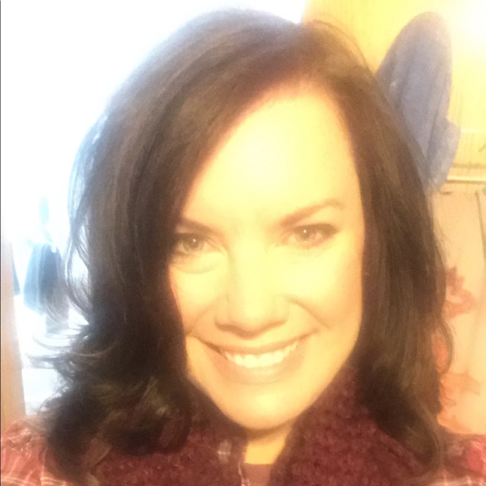 Meet your Posher, Nikki